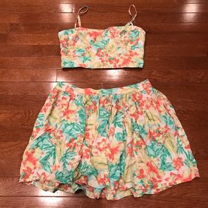 American Eagle two piece outfit